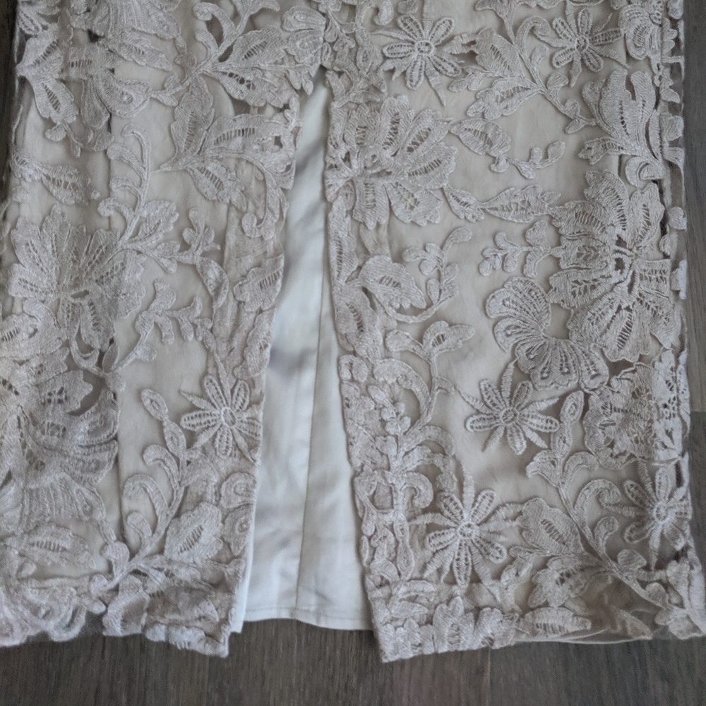 Marciano Cream Lace Crop Top & Skirt Set Size 4 - Picture 5 of 8